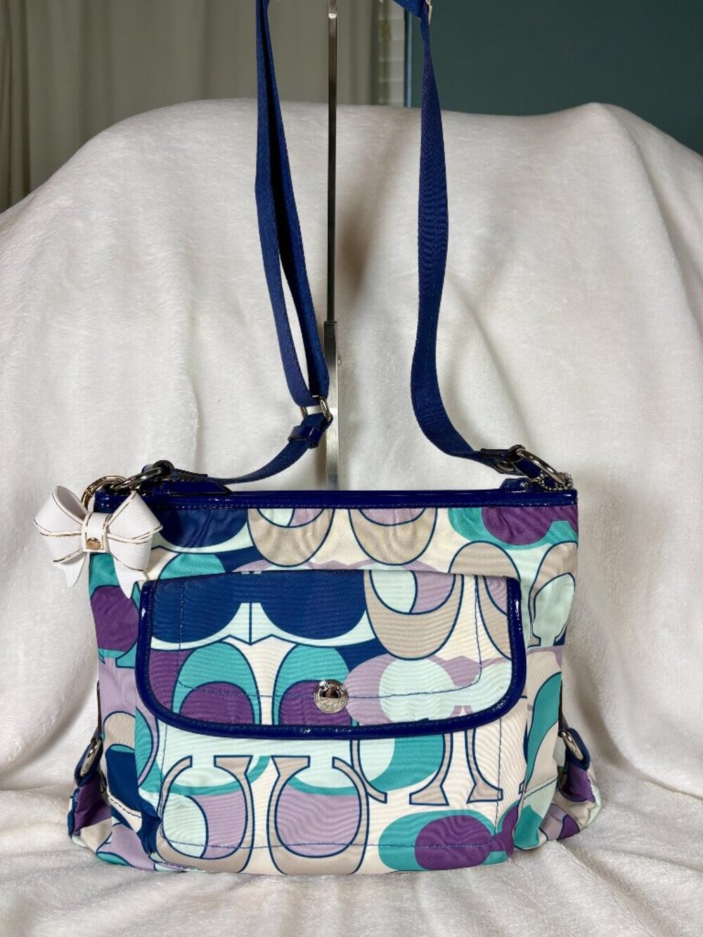 Coach Y2K Kyra Daisy Scarf Nylon Signature Crossbody